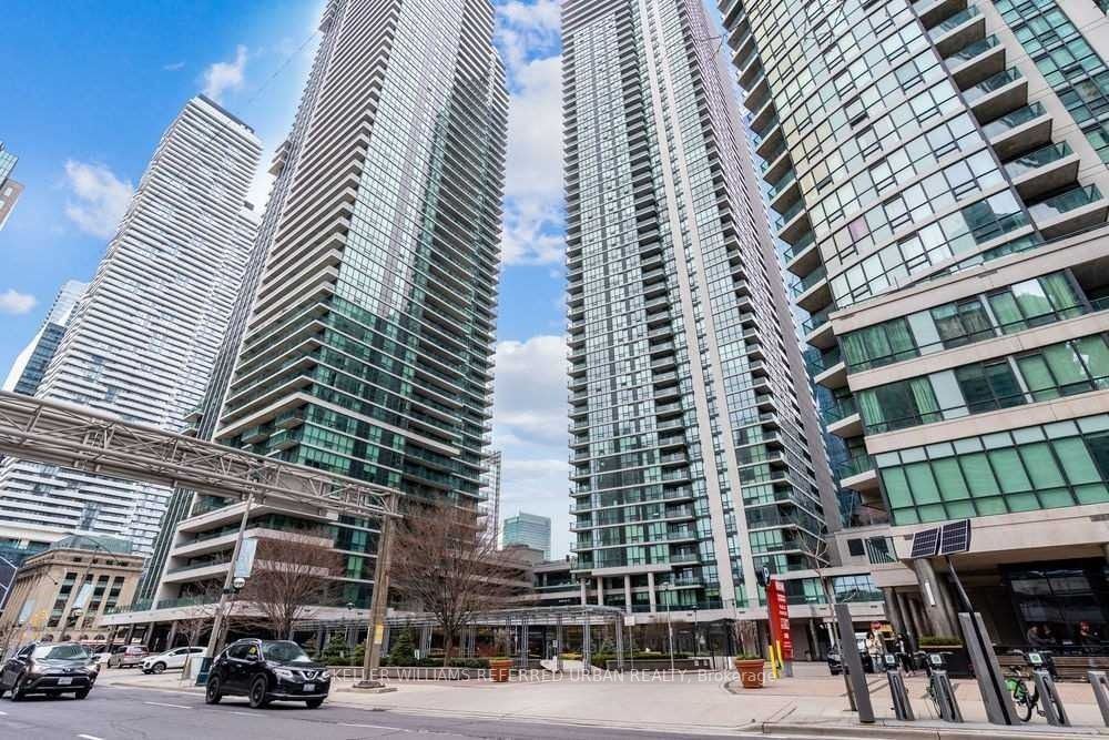I have sold a property at 3906 16 Harbour ST in Toronto
