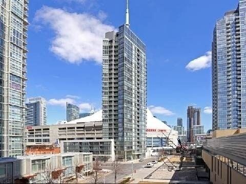 I have sold a property at 4007 35 Mariner TERR in Toronto
